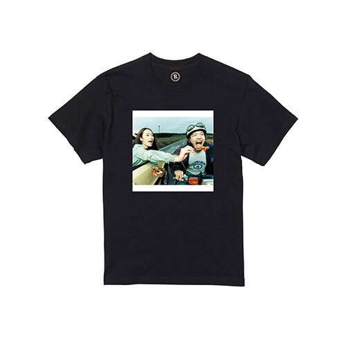 (未使用･未開封品)　Merry Go Around The World(初回限定盤)(Tシャツ付) [DVD] ar3p5n1 20th Anniversary 特別展「私たちはまだRADWIMPSを知らない